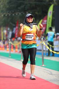 BIB: 202, 16578, 46798
                            <button type="button" onclick="openModal(7550952)" class="btn btn-primary btn-sm float-right btn-popup" data-toggle="modal" data-target=".modal-high-quality">
                        <i class="fas fa-shopping-cart"></i> Add to Cart
                    </button>
                                            <button type="button" onclick="isThisMe(7550952, true)" class="btn btn-success btn-sm float-right btn-popup btn-isme hidden" data-toggle="tooltip" data-placement="bottom" title="นี่คือรูปของคุณใช่ไหม คลิกที่นี่เพื่อเอาเข้าอัลบั้ม">
                        <i class="fas fa-plus"></i> Add to album
                    </button>
                    <button type="button" onclick="isThisMe(7550952, false)" class="btn btn-warning btn-sm float-right btn-popup btn-isnotme hidden">
                        <i class="fas fa-ban"></i> Remove from album
                    </button>