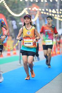 BIB: 15196
                            <button type="button" onclick="openModal(7536981)" class="btn btn-primary btn-sm float-right btn-popup" data-toggle="modal" data-target=".modal-high-quality">
                        <i class="fas fa-shopping-cart"></i> Add to Cart
                    </button>
                                            <button type="button" onclick="isThisMe(7536981, true)" class="btn btn-success btn-sm float-right btn-popup btn-isme hidden" data-toggle="tooltip" data-placement="bottom" title="นี่คือรูปของคุณใช่ไหม คลิกที่นี่เพื่อเอาเข้าอัลบั้ม">
                        <i class="fas fa-plus"></i> Add to album
                    </button>
                    <button type="button" onclick="isThisMe(7536981, false)" class="btn btn-warning btn-sm float-right btn-popup btn-isnotme hidden">
                        <i class="fas fa-ban"></i> Remove from album
                    </button>
