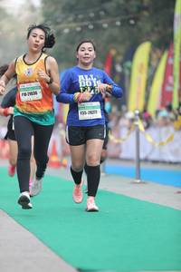 BIB: 21036, 26277
                            <button type="button" onclick="openModal(7412870)" class="btn btn-primary btn-sm float-right btn-popup" data-toggle="modal" data-target=".modal-high-quality">
                        <i class="fas fa-shopping-cart"></i> Add to Cart
                    </button>
                                            <button type="button" onclick="isThisMe(7412870, true)" class="btn btn-success btn-sm float-right btn-popup btn-isme hidden" data-toggle="tooltip" data-placement="bottom" title="นี่คือรูปของคุณใช่ไหม คลิกที่นี่เพื่อเอาเข้าอัลบั้ม">
                        <i class="fas fa-plus"></i> Add to album
                    </button>
                    <button type="button" onclick="isThisMe(7412870, false)" class="btn btn-warning btn-sm float-right btn-popup btn-isnotme hidden">
                        <i class="fas fa-ban"></i> Remove from album
                    </button>