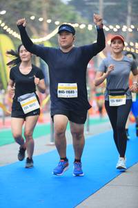 BIB: 11685, 10112, 10417
                            <button type="button" onclick="openModal(7530686)" class="btn btn-primary btn-sm float-right btn-popup" data-toggle="modal" data-target=".modal-high-quality">
                        <i class="fas fa-shopping-cart"></i> Add to Cart
                    </button>
                                            <button type="button" onclick="isThisMe(7530686, true)" class="btn btn-success btn-sm float-right btn-popup btn-isme hidden" data-toggle="tooltip" data-placement="bottom" title="นี่คือรูปของคุณใช่ไหม คลิกที่นี่เพื่อเอาเข้าอัลบั้ม">
                        <i class="fas fa-plus"></i> Add to album
                    </button>
                    <button type="button" onclick="isThisMe(7530686, false)" class="btn btn-warning btn-sm float-right btn-popup btn-isnotme hidden">
                        <i class="fas fa-ban"></i> Remove from album
                    </button>