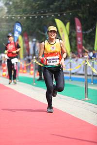 BIB: 40178
                            <button type="button" onclick="openModal(7359109)" class="btn btn-primary btn-sm float-right btn-popup" data-toggle="modal" data-target=".modal-high-quality">
                        <i class="fas fa-shopping-cart"></i> Add to Cart
                    </button>
                                            <button type="button" onclick="isThisMe(7359109, true)" class="btn btn-success btn-sm float-right btn-popup btn-isme hidden" data-toggle="tooltip" data-placement="bottom" title="นี่คือรูปของคุณใช่ไหม คลิกที่นี่เพื่อเอาเข้าอัลบั้ม">
                        <i class="fas fa-plus"></i> Add to album
                    </button>
                    <button type="button" onclick="isThisMe(7359109, false)" class="btn btn-warning btn-sm float-right btn-popup btn-isnotme hidden">
                        <i class="fas fa-ban"></i> Remove from album
                    </button>