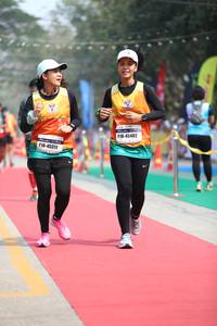 BIB: 10571, 45402, 45311
                            <button type="button" onclick="openModal(7550673)" class="btn btn-primary btn-sm float-right btn-popup" data-toggle="modal" data-target=".modal-high-quality">
                        <i class="fas fa-shopping-cart"></i> Add to Cart
                    </button>
                                            <button type="button" onclick="isThisMe(7550673, true)" class="btn btn-success btn-sm float-right btn-popup btn-isme hidden" data-toggle="tooltip" data-placement="bottom" title="นี่คือรูปของคุณใช่ไหม คลิกที่นี่เพื่อเอาเข้าอัลบั้ม">
                        <i class="fas fa-plus"></i> Add to album
                    </button>
                    <button type="button" onclick="isThisMe(7550673, false)" class="btn btn-warning btn-sm float-right btn-popup btn-isnotme hidden">
                        <i class="fas fa-ban"></i> Remove from album
                    </button>