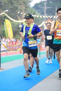 BIB: 11091
                            <button type="button" onclick="openModal(7536879)" class="btn btn-primary btn-sm float-right btn-popup" data-toggle="modal" data-target=".modal-high-quality">
                        <i class="fas fa-shopping-cart"></i> Add to Cart
                    </button>
                                            <button type="button" onclick="isThisMe(7536879, true)" class="btn btn-success btn-sm float-right btn-popup btn-isme hidden" data-toggle="tooltip" data-placement="bottom" title="นี่คือรูปของคุณใช่ไหม คลิกที่นี่เพื่อเอาเข้าอัลบั้ม">
                        <i class="fas fa-plus"></i> Add to album
                    </button>
                    <button type="button" onclick="isThisMe(7536879, false)" class="btn btn-warning btn-sm float-right btn-popup btn-isnotme hidden">
                        <i class="fas fa-ban"></i> Remove from album
                    </button>