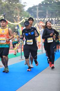 BIB: 17243, 1589, 16917
                            <button type="button" onclick="openModal(7524007)" class="btn btn-primary btn-sm float-right btn-popup" data-toggle="modal" data-target=".modal-high-quality">
                        <i class="fas fa-shopping-cart"></i> Add to Cart
                    </button>
                                            <button type="button" onclick="isThisMe(7524007, true)" class="btn btn-success btn-sm float-right btn-popup btn-isme hidden" data-toggle="tooltip" data-placement="bottom" title="นี่คือรูปของคุณใช่ไหม คลิกที่นี่เพื่อเอาเข้าอัลบั้ม">
                        <i class="fas fa-plus"></i> Add to album
                    </button>
                    <button type="button" onclick="isThisMe(7524007, false)" class="btn btn-warning btn-sm float-right btn-popup btn-isnotme hidden">
                        <i class="fas fa-ban"></i> Remove from album
                    </button>