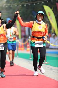 BIB: 46930, 5610
                            <button type="button" onclick="openModal(7361204)" class="btn btn-primary btn-sm float-right btn-popup" data-toggle="modal" data-target=".modal-high-quality">
                        <i class="fas fa-shopping-cart"></i> Add to Cart
                    </button>
                                            <button type="button" onclick="isThisMe(7361204, true)" class="btn btn-success btn-sm float-right btn-popup btn-isme hidden" data-toggle="tooltip" data-placement="bottom" title="นี่คือรูปของคุณใช่ไหม คลิกที่นี่เพื่อเอาเข้าอัลบั้ม">
                        <i class="fas fa-plus"></i> Add to album
                    </button>
                    <button type="button" onclick="isThisMe(7361204, false)" class="btn btn-warning btn-sm float-right btn-popup btn-isnotme hidden">
                        <i class="fas fa-ban"></i> Remove from album
                    </button>