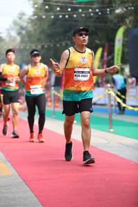 BIB: 41603
                            <button type="button" onclick="openModal(7369675)" class="btn btn-primary btn-sm float-right btn-popup" data-toggle="modal" data-target=".modal-high-quality">
                        <i class="fas fa-shopping-cart"></i> Add to Cart
                    </button>
                                            <button type="button" onclick="isThisMe(7369675, true)" class="btn btn-success btn-sm float-right btn-popup btn-isme hidden" data-toggle="tooltip" data-placement="bottom" title="นี่คือรูปของคุณใช่ไหม คลิกที่นี่เพื่อเอาเข้าอัลบั้ม">
                        <i class="fas fa-plus"></i> Add to album
                    </button>
                    <button type="button" onclick="isThisMe(7369675, false)" class="btn btn-warning btn-sm float-right btn-popup btn-isnotme hidden">
                        <i class="fas fa-ban"></i> Remove from album
                    </button>