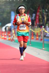 BIB: 42270
                            <button type="button" onclick="openModal(7367716)" class="btn btn-primary btn-sm float-right btn-popup" data-toggle="modal" data-target=".modal-high-quality">
                        <i class="fas fa-shopping-cart"></i> Add to Cart
                    </button>
                                            <button type="button" onclick="isThisMe(7367716, true)" class="btn btn-success btn-sm float-right btn-popup btn-isme hidden" data-toggle="tooltip" data-placement="bottom" title="นี่คือรูปของคุณใช่ไหม คลิกที่นี่เพื่อเอาเข้าอัลบั้ม">
                        <i class="fas fa-plus"></i> Add to album
                    </button>
                    <button type="button" onclick="isThisMe(7367716, false)" class="btn btn-warning btn-sm float-right btn-popup btn-isnotme hidden">
                        <i class="fas fa-ban"></i> Remove from album
                    </button>