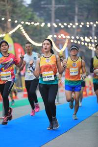 BIB: 16949, 15209
                            <button type="button" onclick="openModal(8480143)" class="btn btn-primary btn-sm float-right btn-popup" data-toggle="modal" data-target=".modal-high-quality">
                        <i class="fas fa-shopping-cart"></i> Add to Cart
                    </button>
                                            <button type="button" onclick="isThisMe(8480143, true)" class="btn btn-success btn-sm float-right btn-popup btn-isme hidden" data-toggle="tooltip" data-placement="bottom" title="นี่คือรูปของคุณใช่ไหม คลิกที่นี่เพื่อเอาเข้าอัลบั้ม">
                        <i class="fas fa-plus"></i> Add to album
                    </button>
                    <button type="button" onclick="isThisMe(8480143, false)" class="btn btn-warning btn-sm float-right btn-popup btn-isnotme hidden">
                        <i class="fas fa-ban"></i> Remove from album
                    </button>