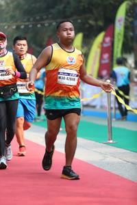 BIB: 40456, 42848, 4173
                            <button type="button" onclick="openModal(7370894)" class="btn btn-primary btn-sm float-right btn-popup" data-toggle="modal" data-target=".modal-high-quality">
                        <i class="fas fa-shopping-cart"></i> Add to Cart
                    </button>
                                            <button type="button" onclick="isThisMe(7370894, true)" class="btn btn-success btn-sm float-right btn-popup btn-isme hidden" data-toggle="tooltip" data-placement="bottom" title="นี่คือรูปของคุณใช่ไหม คลิกที่นี่เพื่อเอาเข้าอัลบั้ม">
                        <i class="fas fa-plus"></i> Add to album
                    </button>
                    <button type="button" onclick="isThisMe(7370894, false)" class="btn btn-warning btn-sm float-right btn-popup btn-isnotme hidden">
                        <i class="fas fa-ban"></i> Remove from album
                    </button>