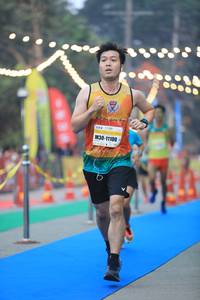 BIB: 11100
                            <button type="button" onclick="openModal(8480419)" class="btn btn-primary btn-sm float-right btn-popup" data-toggle="modal" data-target=".modal-high-quality">
                        <i class="fas fa-shopping-cart"></i> Add to Cart
                    </button>
                                            <button type="button" onclick="isThisMe(8480419, true)" class="btn btn-success btn-sm float-right btn-popup btn-isme hidden" data-toggle="tooltip" data-placement="bottom" title="นี่คือรูปของคุณใช่ไหม คลิกที่นี่เพื่อเอาเข้าอัลบั้ม">
                        <i class="fas fa-plus"></i> Add to album
                    </button>
                    <button type="button" onclick="isThisMe(8480419, false)" class="btn btn-warning btn-sm float-right btn-popup btn-isnotme hidden">
                        <i class="fas fa-ban"></i> Remove from album
                    </button>