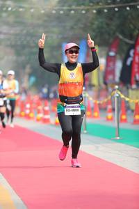 BIB: 48050
                            <button type="button" onclick="openModal(7367514)" class="btn btn-primary btn-sm float-right btn-popup" data-toggle="modal" data-target=".modal-high-quality">
                        <i class="fas fa-shopping-cart"></i> Add to Cart
                    </button>
                                            <button type="button" onclick="isThisMe(7367514, true)" class="btn btn-success btn-sm float-right btn-popup btn-isme hidden" data-toggle="tooltip" data-placement="bottom" title="นี่คือรูปของคุณใช่ไหม คลิกที่นี่เพื่อเอาเข้าอัลบั้ม">
                        <i class="fas fa-plus"></i> Add to album
                    </button>
                    <button type="button" onclick="isThisMe(7367514, false)" class="btn btn-warning btn-sm float-right btn-popup btn-isnotme hidden">
                        <i class="fas fa-ban"></i> Remove from album
                    </button>