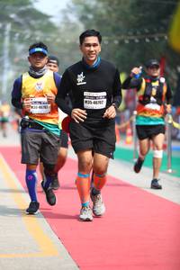BIB: 10920, 46702, 46707
                            <button type="button" onclick="openModal(7545665)" class="btn btn-primary btn-sm float-right btn-popup" data-toggle="modal" data-target=".modal-high-quality">
                        <i class="fas fa-shopping-cart"></i> Add to Cart
                    </button>
                                            <button type="button" onclick="isThisMe(7545665, true)" class="btn btn-success btn-sm float-right btn-popup btn-isme hidden" data-toggle="tooltip" data-placement="bottom" title="นี่คือรูปของคุณใช่ไหม คลิกที่นี่เพื่อเอาเข้าอัลบั้ม">
                        <i class="fas fa-plus"></i> Add to album
                    </button>
                    <button type="button" onclick="isThisMe(7545665, false)" class="btn btn-warning btn-sm float-right btn-popup btn-isnotme hidden">
                        <i class="fas fa-ban"></i> Remove from album
                    </button>