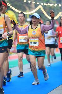 BIB: 11042
                            <button type="button" onclick="openModal(7520343)" class="btn btn-primary btn-sm float-right btn-popup" data-toggle="modal" data-target=".modal-high-quality">
                        <i class="fas fa-shopping-cart"></i> Add to Cart
                    </button>
                                            <button type="button" onclick="isThisMe(7520343, true)" class="btn btn-success btn-sm float-right btn-popup btn-isme hidden" data-toggle="tooltip" data-placement="bottom" title="นี่คือรูปของคุณใช่ไหม คลิกที่นี่เพื่อเอาเข้าอัลบั้ม">
                        <i class="fas fa-plus"></i> Add to album
                    </button>
                    <button type="button" onclick="isThisMe(7520343, false)" class="btn btn-warning btn-sm float-right btn-popup btn-isnotme hidden">
                        <i class="fas fa-ban"></i> Remove from album
                    </button>