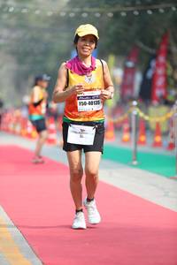 BIB: 40135
                            <button type="button" onclick="openModal(7367365)" class="btn btn-primary btn-sm float-right btn-popup" data-toggle="modal" data-target=".modal-high-quality">
                        <i class="fas fa-shopping-cart"></i> Add to Cart
                    </button>
                                            <button type="button" onclick="isThisMe(7367365, true)" class="btn btn-success btn-sm float-right btn-popup btn-isme hidden" data-toggle="tooltip" data-placement="bottom" title="นี่คือรูปของคุณใช่ไหม คลิกที่นี่เพื่อเอาเข้าอัลบั้ม">
                        <i class="fas fa-plus"></i> Add to album
                    </button>
                    <button type="button" onclick="isThisMe(7367365, false)" class="btn btn-warning btn-sm float-right btn-popup btn-isnotme hidden">
                        <i class="fas fa-ban"></i> Remove from album
                    </button>