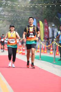 BIB: 40665
                            <button type="button" onclick="openModal(7360199)" class="btn btn-primary btn-sm float-right btn-popup" data-toggle="modal" data-target=".modal-high-quality">
                        <i class="fas fa-shopping-cart"></i> Add to Cart
                    </button>
                                            <button type="button" onclick="isThisMe(7360199, true)" class="btn btn-success btn-sm float-right btn-popup btn-isme hidden" data-toggle="tooltip" data-placement="bottom" title="นี่คือรูปของคุณใช่ไหม คลิกที่นี่เพื่อเอาเข้าอัลบั้ม">
                        <i class="fas fa-plus"></i> Add to album
                    </button>
                    <button type="button" onclick="isThisMe(7360199, false)" class="btn btn-warning btn-sm float-right btn-popup btn-isnotme hidden">
                        <i class="fas fa-ban"></i> Remove from album
                    </button>