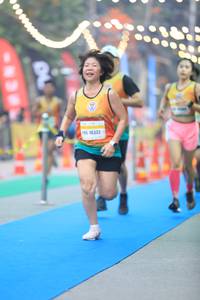 BIB: 145, 10332
                            <button type="button" onclick="openModal(8467082)" class="btn btn-primary btn-sm float-right btn-popup" data-toggle="modal" data-target=".modal-high-quality">
                        <i class="fas fa-shopping-cart"></i> Add to Cart
                    </button>
                                            <button type="button" onclick="isThisMe(8467082, true)" class="btn btn-success btn-sm float-right btn-popup btn-isme hidden" data-toggle="tooltip" data-placement="bottom" title="นี่คือรูปของคุณใช่ไหม คลิกที่นี่เพื่อเอาเข้าอัลบั้ม">
                        <i class="fas fa-plus"></i> Add to album
                    </button>
                    <button type="button" onclick="isThisMe(8467082, false)" class="btn btn-warning btn-sm float-right btn-popup btn-isnotme hidden">
                        <i class="fas fa-ban"></i> Remove from album
                    </button>