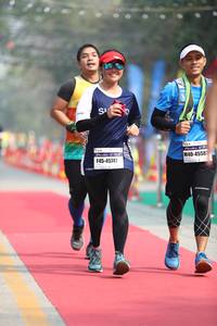 BIB: 45583, 45747
                            <button type="button" onclick="openModal(7367261)" class="btn btn-primary btn-sm float-right btn-popup" data-toggle="modal" data-target=".modal-high-quality">
                        <i class="fas fa-shopping-cart"></i> Add to Cart
                    </button>
                                            <button type="button" onclick="isThisMe(7367261, true)" class="btn btn-success btn-sm float-right btn-popup btn-isme hidden" data-toggle="tooltip" data-placement="bottom" title="นี่คือรูปของคุณใช่ไหม คลิกที่นี่เพื่อเอาเข้าอัลบั้ม">
                        <i class="fas fa-plus"></i> Add to album
                    </button>
                    <button type="button" onclick="isThisMe(7367261, false)" class="btn btn-warning btn-sm float-right btn-popup btn-isnotme hidden">
                        <i class="fas fa-ban"></i> Remove from album
                    </button>