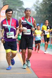 BIB: 28034, 28124
                            <button type="button" onclick="openModal(7371371)" class="btn btn-primary btn-sm float-right btn-popup" data-toggle="modal" data-target=".modal-high-quality">
                        <i class="fas fa-shopping-cart"></i> Add to Cart
                    </button>
                                            <button type="button" onclick="isThisMe(7371371, true)" class="btn btn-success btn-sm float-right btn-popup btn-isme hidden" data-toggle="tooltip" data-placement="bottom" title="นี่คือรูปของคุณใช่ไหม คลิกที่นี่เพื่อเอาเข้าอัลบั้ม">
                        <i class="fas fa-plus"></i> Add to album
                    </button>
                    <button type="button" onclick="isThisMe(7371371, false)" class="btn btn-warning btn-sm float-right btn-popup btn-isnotme hidden">
                        <i class="fas fa-ban"></i> Remove from album
                    </button>