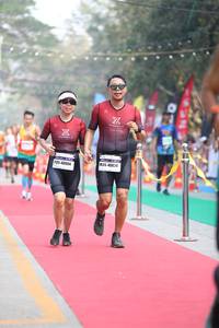 BIB: 40824, 40004
                            <button type="button" onclick="openModal(7403086)" class="btn btn-primary btn-sm float-right btn-popup" data-toggle="modal" data-target=".modal-high-quality">
                        <i class="fas fa-shopping-cart"></i> Add to Cart
                    </button>
                                            <button type="button" onclick="isThisMe(7403086, true)" class="btn btn-success btn-sm float-right btn-popup btn-isme hidden" data-toggle="tooltip" data-placement="bottom" title="นี่คือรูปของคุณใช่ไหม คลิกที่นี่เพื่อเอาเข้าอัลบั้ม">
                        <i class="fas fa-plus"></i> Add to album
                    </button>
                    <button type="button" onclick="isThisMe(7403086, false)" class="btn btn-warning btn-sm float-right btn-popup btn-isnotme hidden">
                        <i class="fas fa-ban"></i> Remove from album
                    </button>