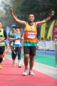 BIB: 42119
                            <button type="button" onclick="openModal(7366517)" class="btn btn-primary btn-sm float-right btn-popup" data-toggle="modal" data-target=".modal-high-quality">
                        <i class="fas fa-shopping-cart"></i> Add to Cart
                    </button>
                                            <button type="button" onclick="isThisMe(7366517, true)" class="btn btn-success btn-sm float-right btn-popup btn-isme hidden" data-toggle="tooltip" data-placement="bottom" title="นี่คือรูปของคุณใช่ไหม คลิกที่นี่เพื่อเอาเข้าอัลบั้ม">
                        <i class="fas fa-plus"></i> Add to album
                    </button>
                    <button type="button" onclick="isThisMe(7366517, false)" class="btn btn-warning btn-sm float-right btn-popup btn-isnotme hidden">
                        <i class="fas fa-ban"></i> Remove from album
                    </button>