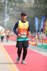 BIB: 11122, 47761
                            <button type="button" onclick="openModal(7556053)" class="btn btn-primary btn-sm float-right btn-popup" data-toggle="modal" data-target=".modal-high-quality">
                        <i class="fas fa-shopping-cart"></i> Add to Cart
                    </button>
                                            <button type="button" onclick="isThisMe(7556053, true)" class="btn btn-success btn-sm float-right btn-popup btn-isme hidden" data-toggle="tooltip" data-placement="bottom" title="นี่คือรูปของคุณใช่ไหม คลิกที่นี่เพื่อเอาเข้าอัลบั้ม">
                        <i class="fas fa-plus"></i> Add to album
                    </button>
                    <button type="button" onclick="isThisMe(7556053, false)" class="btn btn-warning btn-sm float-right btn-popup btn-isnotme hidden">
                        <i class="fas fa-ban"></i> Remove from album
                    </button>