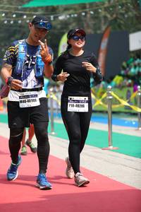 BIB: 40909, 40206
                            <button type="button" onclick="openModal(7360216)" class="btn btn-primary btn-sm float-right btn-popup" data-toggle="modal" data-target=".modal-high-quality">
                        <i class="fas fa-shopping-cart"></i> Add to Cart
                    </button>
                                            <button type="button" onclick="isThisMe(7360216, true)" class="btn btn-success btn-sm float-right btn-popup btn-isme hidden" data-toggle="tooltip" data-placement="bottom" title="นี่คือรูปของคุณใช่ไหม คลิกที่นี่เพื่อเอาเข้าอัลบั้ม">
                        <i class="fas fa-plus"></i> Add to album
                    </button>
                    <button type="button" onclick="isThisMe(7360216, false)" class="btn btn-warning btn-sm float-right btn-popup btn-isnotme hidden">
                        <i class="fas fa-ban"></i> Remove from album
                    </button>