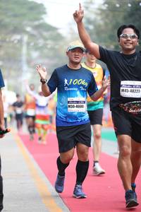 BIB: 100, 48223, 46680
                            <button type="button" onclick="openModal(7404913)" class="btn btn-primary btn-sm float-right btn-popup" data-toggle="modal" data-target=".modal-high-quality">
                        <i class="fas fa-shopping-cart"></i> Add to Cart
                    </button>
                                            <button type="button" onclick="isThisMe(7404913, true)" class="btn btn-success btn-sm float-right btn-popup btn-isme hidden" data-toggle="tooltip" data-placement="bottom" title="นี่คือรูปของคุณใช่ไหม คลิกที่นี่เพื่อเอาเข้าอัลบั้ม">
                        <i class="fas fa-plus"></i> Add to album
                    </button>
                    <button type="button" onclick="isThisMe(7404913, false)" class="btn btn-warning btn-sm float-right btn-popup btn-isnotme hidden">
                        <i class="fas fa-ban"></i> Remove from album
                    </button>