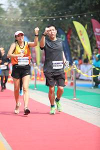 BIB: 45083, 4042798
                            <button type="button" onclick="openModal(7361178)" class="btn btn-primary btn-sm float-right btn-popup" data-toggle="modal" data-target=".modal-high-quality">
                        <i class="fas fa-shopping-cart"></i> Add to Cart
                    </button>
                                            <button type="button" onclick="isThisMe(7361178, true)" class="btn btn-success btn-sm float-right btn-popup btn-isme hidden" data-toggle="tooltip" data-placement="bottom" title="นี่คือรูปของคุณใช่ไหม คลิกที่นี่เพื่อเอาเข้าอัลบั้ม">
                        <i class="fas fa-plus"></i> Add to album
                    </button>
                    <button type="button" onclick="isThisMe(7361178, false)" class="btn btn-warning btn-sm float-right btn-popup btn-isnotme hidden">
                        <i class="fas fa-ban"></i> Remove from album
                    </button>