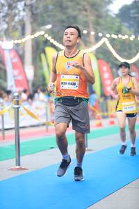 BIB: 11436
                            <button type="button" onclick="openModal(8463565)" class="btn btn-primary btn-sm float-right btn-popup" data-toggle="modal" data-target=".modal-high-quality">
                        <i class="fas fa-shopping-cart"></i> Add to Cart
                    </button>
                                            <button type="button" onclick="isThisMe(8463565, true)" class="btn btn-success btn-sm float-right btn-popup btn-isme hidden" data-toggle="tooltip" data-placement="bottom" title="นี่คือรูปของคุณใช่ไหม คลิกที่นี่เพื่อเอาเข้าอัลบั้ม">
                        <i class="fas fa-plus"></i> Add to album
                    </button>
                    <button type="button" onclick="isThisMe(8463565, false)" class="btn btn-warning btn-sm float-right btn-popup btn-isnotme hidden">
                        <i class="fas fa-ban"></i> Remove from album
                    </button>