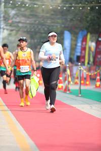 BIB: 42186
                            <button type="button" onclick="openModal(7366629)" class="btn btn-primary btn-sm float-right btn-popup" data-toggle="modal" data-target=".modal-high-quality">
                        <i class="fas fa-shopping-cart"></i> Add to Cart
                    </button>
                                            <button type="button" onclick="isThisMe(7366629, true)" class="btn btn-success btn-sm float-right btn-popup btn-isme hidden" data-toggle="tooltip" data-placement="bottom" title="นี่คือรูปของคุณใช่ไหม คลิกที่นี่เพื่อเอาเข้าอัลบั้ม">
                        <i class="fas fa-plus"></i> Add to album
                    </button>
                    <button type="button" onclick="isThisMe(7366629, false)" class="btn btn-warning btn-sm float-right btn-popup btn-isnotme hidden">
                        <i class="fas fa-ban"></i> Remove from album
                    </button>