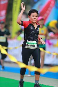 BIB: 2112, 27286
                            <button type="button" onclick="openModal(7400923)" class="btn btn-primary btn-sm float-right btn-popup" data-toggle="modal" data-target=".modal-high-quality">
                        <i class="fas fa-shopping-cart"></i> Add to Cart
                    </button>
                                            <button type="button" onclick="isThisMe(7400923, true)" class="btn btn-success btn-sm float-right btn-popup btn-isme hidden" data-toggle="tooltip" data-placement="bottom" title="นี่คือรูปของคุณใช่ไหม คลิกที่นี่เพื่อเอาเข้าอัลบั้ม">
                        <i class="fas fa-plus"></i> Add to album
                    </button>
                    <button type="button" onclick="isThisMe(7400923, false)" class="btn btn-warning btn-sm float-right btn-popup btn-isnotme hidden">
                        <i class="fas fa-ban"></i> Remove from album
                    </button>