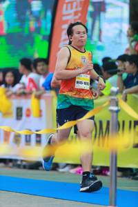 BIB: 1615
                            <button type="button" onclick="openModal(7367211)" class="btn btn-primary btn-sm float-right btn-popup" data-toggle="modal" data-target=".modal-high-quality">
                        <i class="fas fa-shopping-cart"></i> Add to Cart
                    </button>
                                            <button type="button" onclick="isThisMe(7367211, true)" class="btn btn-success btn-sm float-right btn-popup btn-isme hidden" data-toggle="tooltip" data-placement="bottom" title="นี่คือรูปของคุณใช่ไหม คลิกที่นี่เพื่อเอาเข้าอัลบั้ม">
                        <i class="fas fa-plus"></i> Add to album
                    </button>
                    <button type="button" onclick="isThisMe(7367211, false)" class="btn btn-warning btn-sm float-right btn-popup btn-isnotme hidden">
                        <i class="fas fa-ban"></i> Remove from album
                    </button>