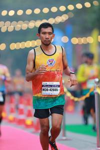 BIB: 00000, 421952, 42605
                            <button type="button" onclick="openModal(7416991)" class="btn btn-primary btn-sm float-right btn-popup" data-toggle="modal" data-target=".modal-high-quality">
                        <i class="fas fa-shopping-cart"></i> Add to Cart
                    </button>
                                            <button type="button" onclick="isThisMe(7416991, true)" class="btn btn-success btn-sm float-right btn-popup btn-isme hidden" data-toggle="tooltip" data-placement="bottom" title="นี่คือรูปของคุณใช่ไหม คลิกที่นี่เพื่อเอาเข้าอัลบั้ม">
                        <i class="fas fa-plus"></i> Add to album
                    </button>
                    <button type="button" onclick="isThisMe(7416991, false)" class="btn btn-warning btn-sm float-right btn-popup btn-isnotme hidden">
                        <i class="fas fa-ban"></i> Remove from album
                    </button>