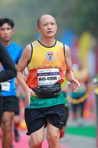 BIB: 421952, 41906
                            <button type="button" onclick="openModal(7739375)" class="btn btn-primary btn-sm float-right btn-popup" data-toggle="modal" data-target=".modal-high-quality">
                        <i class="fas fa-shopping-cart"></i> Add to Cart
                    </button>
                                            <button type="button" onclick="isThisMe(7739375, true)" class="btn btn-success btn-sm float-right btn-popup btn-isme hidden" data-toggle="tooltip" data-placement="bottom" title="นี่คือรูปของคุณใช่ไหม คลิกที่นี่เพื่อเอาเข้าอัลบั้ม">
                        <i class="fas fa-plus"></i> Add to album
                    </button>
                    <button type="button" onclick="isThisMe(7739375, false)" class="btn btn-warning btn-sm float-right btn-popup btn-isnotme hidden">
                        <i class="fas fa-ban"></i> Remove from album
                    </button>