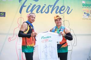 BIB: 100, 42195
                            <button type="button" onclick="openModal(7761841)" class="btn btn-primary btn-sm float-right btn-popup" data-toggle="modal" data-target=".modal-high-quality">
                        <i class="fas fa-shopping-cart"></i> Add to Cart
                    </button>
                                            <button type="button" onclick="isThisMe(7761841, true)" class="btn btn-success btn-sm float-right btn-popup btn-isme hidden" data-toggle="tooltip" data-placement="bottom" title="นี่คือรูปของคุณใช่ไหม คลิกที่นี่เพื่อเอาเข้าอัลบั้ม">
                        <i class="fas fa-plus"></i> Add to album
                    </button>
                    <button type="button" onclick="isThisMe(7761841, false)" class="btn btn-warning btn-sm float-right btn-popup btn-isnotme hidden">
                        <i class="fas fa-ban"></i> Remove from album
                    </button>