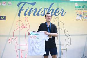 BIB: 1180, 42195
                            <button type="button" onclick="openModal(7749145)" class="btn btn-primary btn-sm float-right btn-popup" data-toggle="modal" data-target=".modal-high-quality">
                        <i class="fas fa-shopping-cart"></i> Add to Cart
                    </button>
                                            <button type="button" onclick="isThisMe(7749145, true)" class="btn btn-success btn-sm float-right btn-popup btn-isme hidden" data-toggle="tooltip" data-placement="bottom" title="นี่คือรูปของคุณใช่ไหม คลิกที่นี่เพื่อเอาเข้าอัลบั้ม">
                        <i class="fas fa-plus"></i> Add to album
                    </button>
                    <button type="button" onclick="isThisMe(7749145, false)" class="btn btn-warning btn-sm float-right btn-popup btn-isnotme hidden">
                        <i class="fas fa-ban"></i> Remove from album
                    </button>