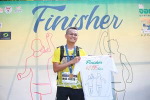 BIB: 42195, 46026
                            <button type="button" onclick="openModal(7749271)" class="btn btn-primary btn-sm float-right btn-popup" data-toggle="modal" data-target=".modal-high-quality">
                        <i class="fas fa-shopping-cart"></i> Add to Cart
                    </button>
                                            <button type="button" onclick="isThisMe(7749271, true)" class="btn btn-success btn-sm float-right btn-popup btn-isme hidden" data-toggle="tooltip" data-placement="bottom" title="นี่คือรูปของคุณใช่ไหม คลิกที่นี่เพื่อเอาเข้าอัลบั้ม">
                        <i class="fas fa-plus"></i> Add to album
                    </button>
                    <button type="button" onclick="isThisMe(7749271, false)" class="btn btn-warning btn-sm float-right btn-popup btn-isnotme hidden">
                        <i class="fas fa-ban"></i> Remove from album
                    </button>