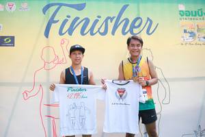 BIB: 160, 42195
                            <button type="button" onclick="openModal(7756887)" class="btn btn-primary btn-sm float-right btn-popup" data-toggle="modal" data-target=".modal-high-quality">
                        <i class="fas fa-shopping-cart"></i> Add to Cart
                    </button>
                                            <button type="button" onclick="isThisMe(7756887, true)" class="btn btn-success btn-sm float-right btn-popup btn-isme hidden" data-toggle="tooltip" data-placement="bottom" title="นี่คือรูปของคุณใช่ไหม คลิกที่นี่เพื่อเอาเข้าอัลบั้ม">
                        <i class="fas fa-plus"></i> Add to album
                    </button>
                    <button type="button" onclick="isThisMe(7756887, false)" class="btn btn-warning btn-sm float-right btn-popup btn-isnotme hidden">
                        <i class="fas fa-ban"></i> Remove from album
                    </button>