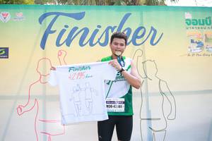 BIB: 160, 42195, 061
                            <button type="button" onclick="openModal(7752888)" class="btn btn-primary btn-sm float-right btn-popup" data-toggle="modal" data-target=".modal-high-quality">
                        <i class="fas fa-shopping-cart"></i> Add to Cart
                    </button>
                                            <button type="button" onclick="isThisMe(7752888, true)" class="btn btn-success btn-sm float-right btn-popup btn-isme hidden" data-toggle="tooltip" data-placement="bottom" title="นี่คือรูปของคุณใช่ไหม คลิกที่นี่เพื่อเอาเข้าอัลบั้ม">
                        <i class="fas fa-plus"></i> Add to album
                    </button>
                    <button type="button" onclick="isThisMe(7752888, false)" class="btn btn-warning btn-sm float-right btn-popup btn-isnotme hidden">
                        <i class="fas fa-ban"></i> Remove from album
                    </button>