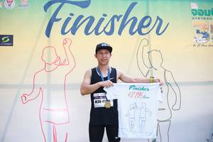 BIB: 1180, 42195
                            <button type="button" onclick="openModal(7756442)" class="btn btn-primary btn-sm float-right btn-popup" data-toggle="modal" data-target=".modal-high-quality">
                        <i class="fas fa-shopping-cart"></i> Add to Cart
                    </button>
                                            <button type="button" onclick="isThisMe(7756442, true)" class="btn btn-success btn-sm float-right btn-popup btn-isme hidden" data-toggle="tooltip" data-placement="bottom" title="นี่คือรูปของคุณใช่ไหม คลิกที่นี่เพื่อเอาเข้าอัลบั้ม">
                        <i class="fas fa-plus"></i> Add to album
                    </button>
                    <button type="button" onclick="isThisMe(7756442, false)" class="btn btn-warning btn-sm float-right btn-popup btn-isnotme hidden">
                        <i class="fas fa-ban"></i> Remove from album
                    </button>