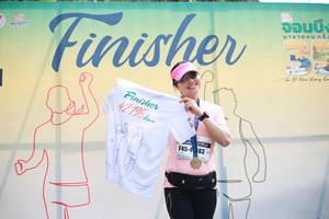 BIB: 42195
                            <button type="button" onclick="openModal(7750325)" class="btn btn-primary btn-sm float-right btn-popup" data-toggle="modal" data-target=".modal-high-quality">
                        <i class="fas fa-shopping-cart"></i> Add to Cart
                    </button>
                                            <button type="button" onclick="isThisMe(7750325, true)" class="btn btn-success btn-sm float-right btn-popup btn-isme hidden" data-toggle="tooltip" data-placement="bottom" title="นี่คือรูปของคุณใช่ไหม คลิกที่นี่เพื่อเอาเข้าอัลบั้ม">
                        <i class="fas fa-plus"></i> Add to album
                    </button>
                    <button type="button" onclick="isThisMe(7750325, false)" class="btn btn-warning btn-sm float-right btn-popup btn-isnotme hidden">
                        <i class="fas fa-ban"></i> Remove from album
                    </button>