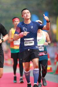 BIB: 42641, 41601
                            <button type="button" onclick="openModal(7712186)" class="btn btn-primary btn-sm float-right btn-popup" data-toggle="modal" data-target=".modal-high-quality">
                        <i class="fas fa-shopping-cart"></i> Add to Cart
                    </button>
                                            <button type="button" onclick="isThisMe(7712186, true)" class="btn btn-success btn-sm float-right btn-popup btn-isme hidden" data-toggle="tooltip" data-placement="bottom" title="นี่คือรูปของคุณใช่ไหม คลิกที่นี่เพื่อเอาเข้าอัลบั้ม">
                        <i class="fas fa-plus"></i> Add to album
                    </button>
                    <button type="button" onclick="isThisMe(7712186, false)" class="btn btn-warning btn-sm float-right btn-popup btn-isnotme hidden">
                        <i class="fas fa-ban"></i> Remove from album
                    </button>