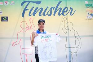 BIB: 18180, 42195
                            <button type="button" onclick="openModal(7754760)" class="btn btn-primary btn-sm float-right btn-popup" data-toggle="modal" data-target=".modal-high-quality">
                        <i class="fas fa-shopping-cart"></i> Add to Cart
                    </button>
                                            <button type="button" onclick="isThisMe(7754760, true)" class="btn btn-success btn-sm float-right btn-popup btn-isme hidden" data-toggle="tooltip" data-placement="bottom" title="นี่คือรูปของคุณใช่ไหม คลิกที่นี่เพื่อเอาเข้าอัลบั้ม">
                        <i class="fas fa-plus"></i> Add to album
                    </button>
                    <button type="button" onclick="isThisMe(7754760, false)" class="btn btn-warning btn-sm float-right btn-popup btn-isnotme hidden">
                        <i class="fas fa-ban"></i> Remove from album
                    </button>