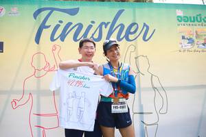 BIB: 180, 42195, 41072
                            <button type="button" onclick="openModal(7757235)" class="btn btn-primary btn-sm float-right btn-popup" data-toggle="modal" data-target=".modal-high-quality">
                        <i class="fas fa-shopping-cart"></i> Add to Cart
                    </button>
                                            <button type="button" onclick="isThisMe(7757235, true)" class="btn btn-success btn-sm float-right btn-popup btn-isme hidden" data-toggle="tooltip" data-placement="bottom" title="นี่คือรูปของคุณใช่ไหม คลิกที่นี่เพื่อเอาเข้าอัลบั้ม">
                        <i class="fas fa-plus"></i> Add to album
                    </button>
                    <button type="button" onclick="isThisMe(7757235, false)" class="btn btn-warning btn-sm float-right btn-popup btn-isnotme hidden">
                        <i class="fas fa-ban"></i> Remove from album
                    </button>