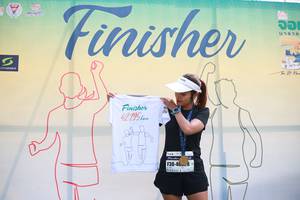 BIB: 42195, 468
                            <button type="button" onclick="openModal(7759666)" class="btn btn-primary btn-sm float-right btn-popup" data-toggle="modal" data-target=".modal-high-quality">
                        <i class="fas fa-shopping-cart"></i> Add to Cart
                    </button>
                                            <button type="button" onclick="isThisMe(7759666, true)" class="btn btn-success btn-sm float-right btn-popup btn-isme hidden" data-toggle="tooltip" data-placement="bottom" title="นี่คือรูปของคุณใช่ไหม คลิกที่นี่เพื่อเอาเข้าอัลบั้ม">
                        <i class="fas fa-plus"></i> Add to album
                    </button>
                    <button type="button" onclick="isThisMe(7759666, false)" class="btn btn-warning btn-sm float-right btn-popup btn-isnotme hidden">
                        <i class="fas fa-ban"></i> Remove from album
                    </button>