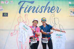 BIB: 42195, 40223, 10239
                            <button type="button" onclick="openModal(7758309)" class="btn btn-primary btn-sm float-right btn-popup" data-toggle="modal" data-target=".modal-high-quality">
                        <i class="fas fa-shopping-cart"></i> Add to Cart
                    </button>
                                            <button type="button" onclick="isThisMe(7758309, true)" class="btn btn-success btn-sm float-right btn-popup btn-isme hidden" data-toggle="tooltip" data-placement="bottom" title="นี่คือรูปของคุณใช่ไหม คลิกที่นี่เพื่อเอาเข้าอัลบั้ม">
                        <i class="fas fa-plus"></i> Add to album
                    </button>
                    <button type="button" onclick="isThisMe(7758309, false)" class="btn btn-warning btn-sm float-right btn-popup btn-isnotme hidden">
                        <i class="fas fa-ban"></i> Remove from album
                    </button>