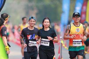 BIB: 41457, 40229, 46901
                            <button type="button" onclick="openModal(7801568)" class="btn btn-primary btn-sm float-right btn-popup" data-toggle="modal" data-target=".modal-high-quality">
                        <i class="fas fa-shopping-cart"></i> Add to Cart
                    </button>
                                            <button type="button" onclick="isThisMe(7801568, true)" class="btn btn-success btn-sm float-right btn-popup btn-isme hidden" data-toggle="tooltip" data-placement="bottom" title="นี่คือรูปของคุณใช่ไหม คลิกที่นี่เพื่อเอาเข้าอัลบั้ม">
                        <i class="fas fa-plus"></i> Add to album
                    </button>
                    <button type="button" onclick="isThisMe(7801568, false)" class="btn btn-warning btn-sm float-right btn-popup btn-isnotme hidden">
                        <i class="fas fa-ban"></i> Remove from album
                    </button>