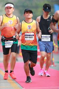 BIB: 45922, 41301, 42992
                            <button type="button" onclick="openModal(7790451)" class="btn btn-primary btn-sm float-right btn-popup" data-toggle="modal" data-target=".modal-high-quality">
                        <i class="fas fa-shopping-cart"></i> Add to Cart
                    </button>
                                            <button type="button" onclick="isThisMe(7790451, true)" class="btn btn-success btn-sm float-right btn-popup btn-isme hidden" data-toggle="tooltip" data-placement="bottom" title="นี่คือรูปของคุณใช่ไหม คลิกที่นี่เพื่อเอาเข้าอัลบั้ม">
                        <i class="fas fa-plus"></i> Add to album
                    </button>
                    <button type="button" onclick="isThisMe(7790451, false)" class="btn btn-warning btn-sm float-right btn-popup btn-isnotme hidden">
                        <i class="fas fa-ban"></i> Remove from album
                    </button>