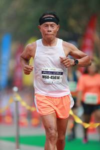 BIB: 4219, 45614
                            <button type="button" onclick="openModal(9916942)" class="btn btn-primary btn-sm float-right btn-popup" data-toggle="modal" data-target=".modal-high-quality">
                        <i class="fas fa-shopping-cart"></i> Add to Cart
                    </button>
                                            <button type="button" onclick="isThisMe(9916942, true)" class="btn btn-success btn-sm float-right btn-popup btn-isme hidden" data-toggle="tooltip" data-placement="bottom" title="นี่คือรูปของคุณใช่ไหม คลิกที่นี่เพื่อเอาเข้าอัลบั้ม">
                        <i class="fas fa-plus"></i> Add to album
                    </button>
                    <button type="button" onclick="isThisMe(9916942, false)" class="btn btn-warning btn-sm float-right btn-popup btn-isnotme hidden">
                        <i class="fas fa-ban"></i> Remove from album
                    </button>
