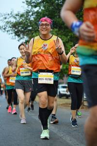 BIB: 15321, 10455, 16299
                            <button type="button" onclick="openModal(8159864)" class="btn btn-primary btn-sm float-right btn-popup" data-toggle="modal" data-target=".modal-high-quality">
                        <i class="fas fa-shopping-cart"></i> Add to Cart
                    </button>
                                            <button type="button" onclick="isThisMe(8159864, true)" class="btn btn-success btn-sm float-right btn-popup btn-isme hidden" data-toggle="tooltip" data-placement="bottom" title="นี่คือรูปของคุณใช่ไหม คลิกที่นี่เพื่อเอาเข้าอัลบั้ม">
                        <i class="fas fa-plus"></i> Add to album
                    </button>
                    <button type="button" onclick="isThisMe(8159864, false)" class="btn btn-warning btn-sm float-right btn-popup btn-isnotme hidden">
                        <i class="fas fa-ban"></i> Remove from album
                    </button>